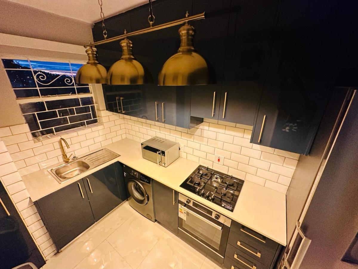 Nederburg, Sea Point, 2 Bed Apt - New 케이프타운 외부 사진