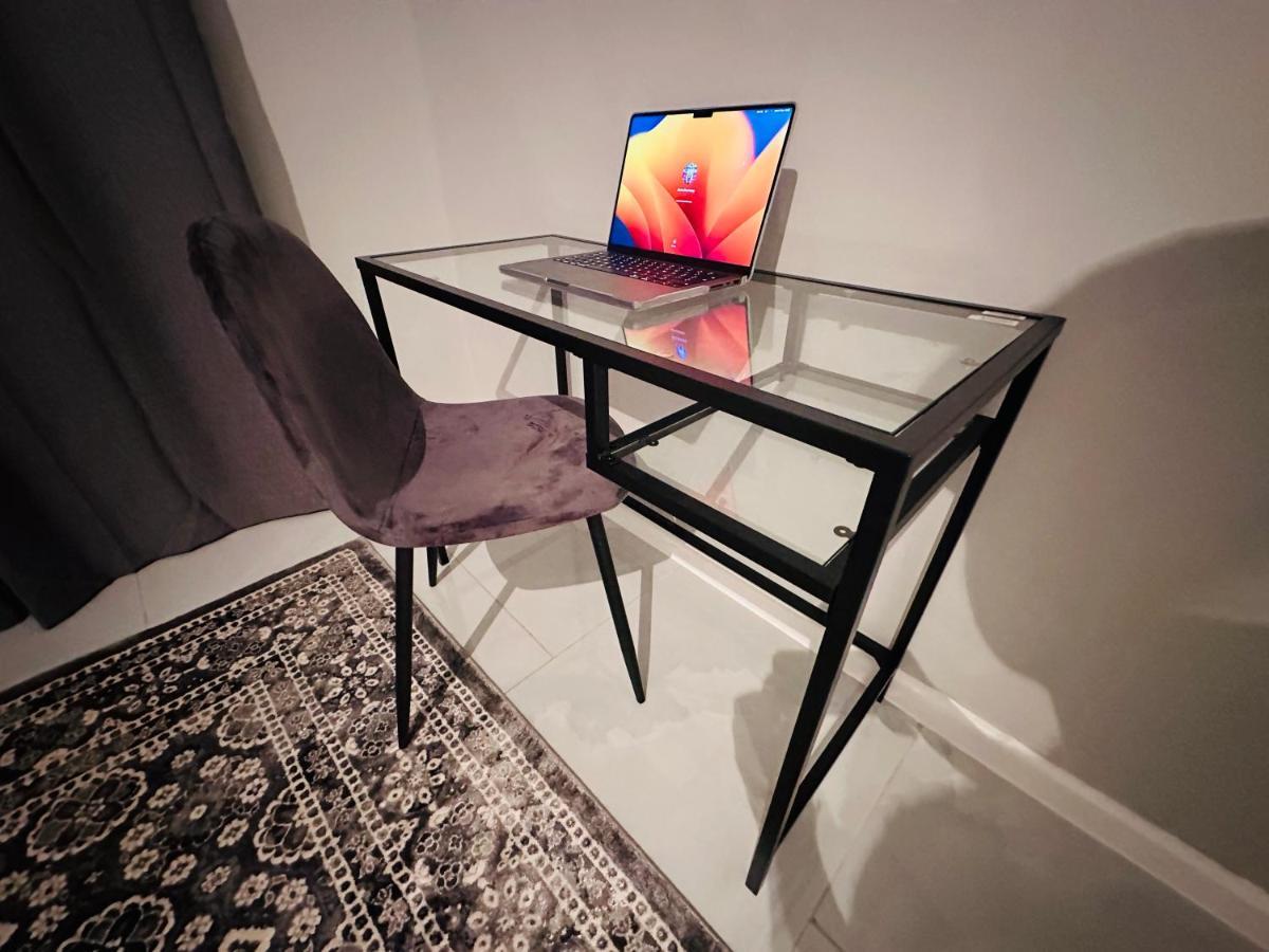 Nederburg, Sea Point, 2 Bed Apt - New 케이프타운 외부 사진