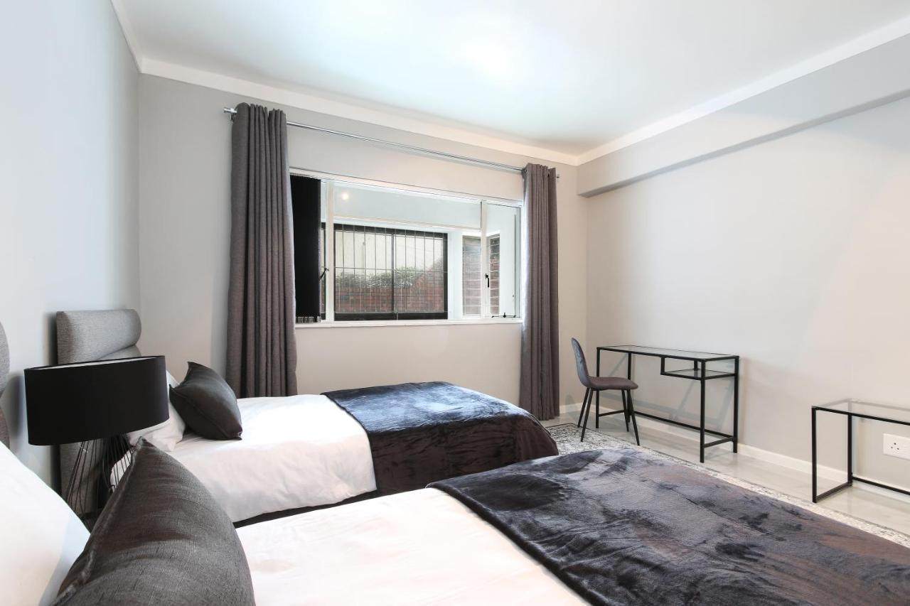 Nederburg, Sea Point, 2 Bed Apt - New 케이프타운 외부 사진