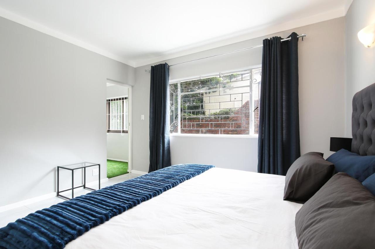 Nederburg, Sea Point, 2 Bed Apt - New 케이프타운 외부 사진