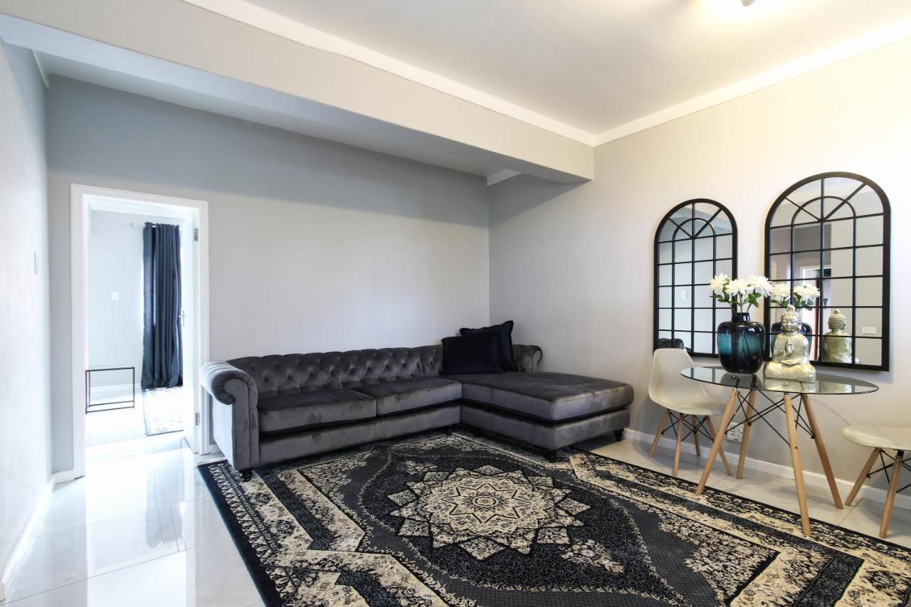 Nederburg, Sea Point, 2 Bed Apt - New 케이프타운 외부 사진